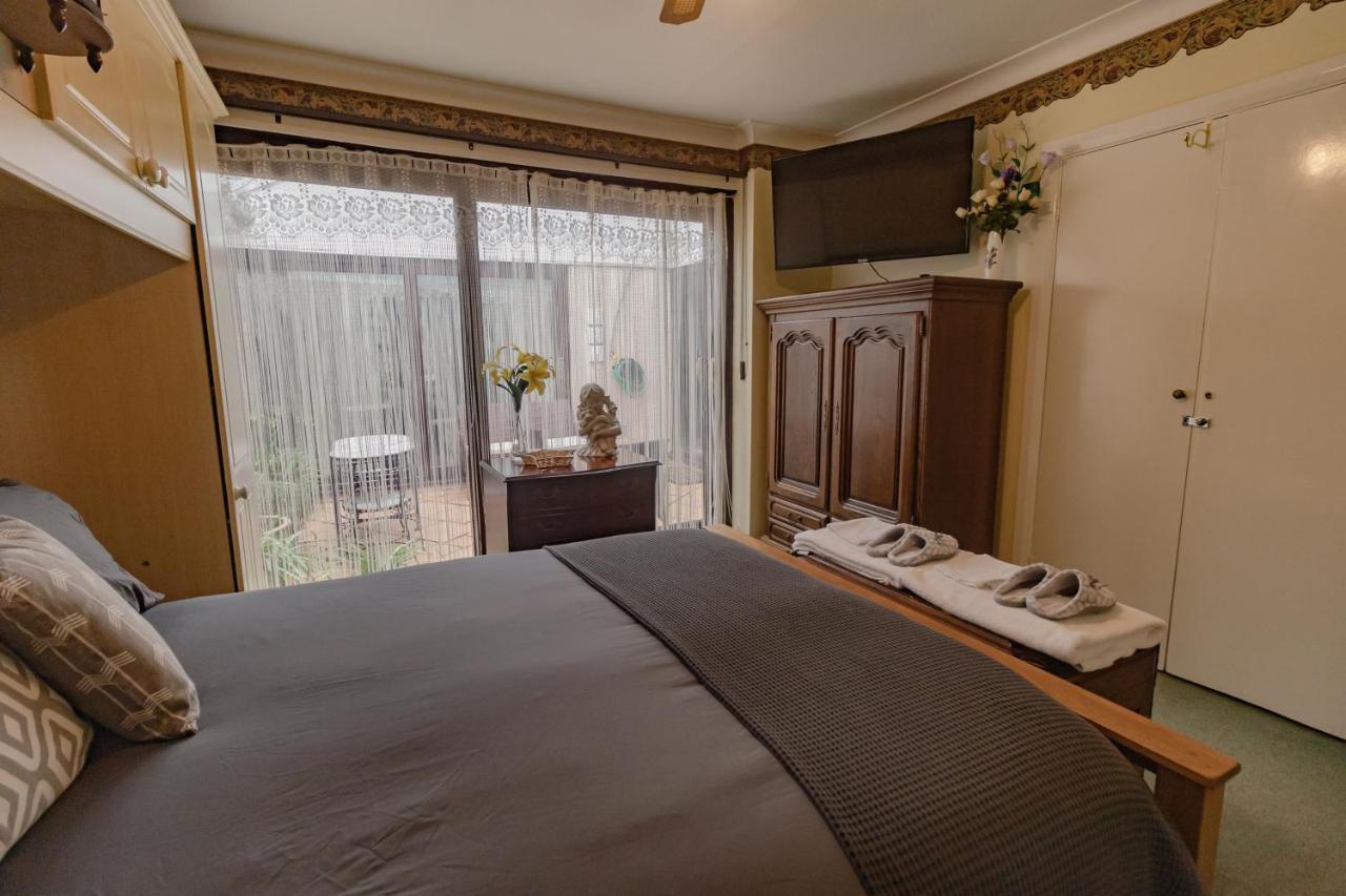 Palm Bay'S Luxury Bungalow - Self Check In & Parking Villa Маргейт Екстериор снимка