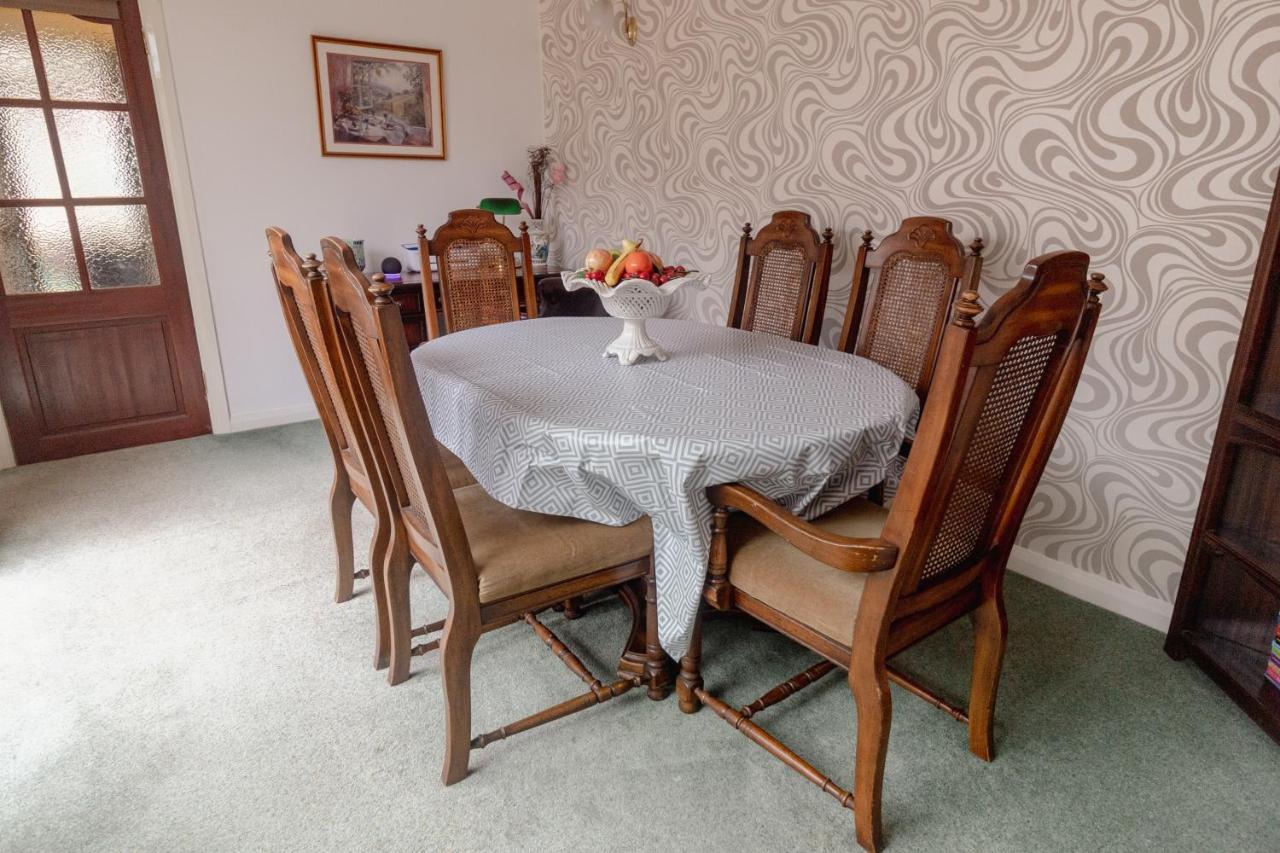 Palm Bay'S Luxury Bungalow - Self Check In & Parking Villa Маргейт Екстериор снимка